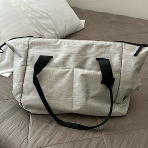 Vooray Large Alana duffle